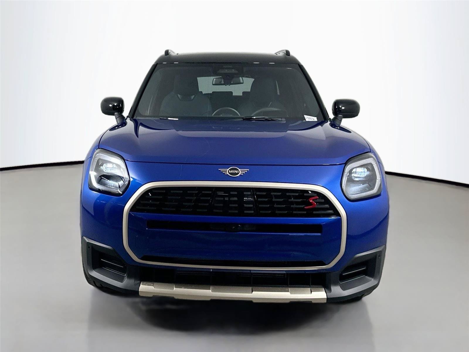 Used 2025 MINI Cooper Countryman S w/ Comfort Package Max AWD/4WD image 2