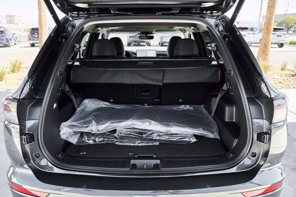 New 2026 Mitsubishi Outlander SE FWD image 8