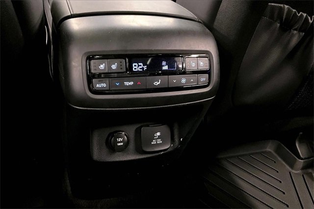 Used 2024 Hyundai Palisade Calligraphy image 31