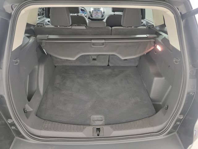 Used 2015 Ford Escape SE w/ Equipment Group 201A AWD/4WD image 16