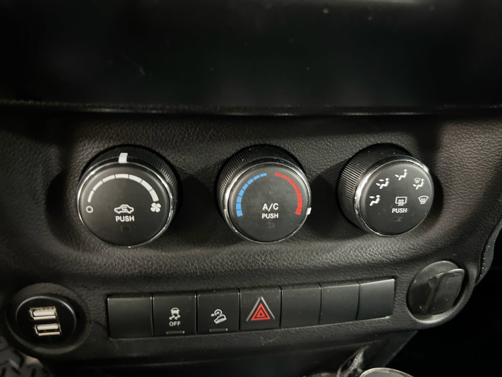 Used 2012 Jeep Wrangler Sport AWD/4WD image 14