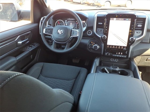 New 2026 RAM 1500 4x4 Crew Cab image 4