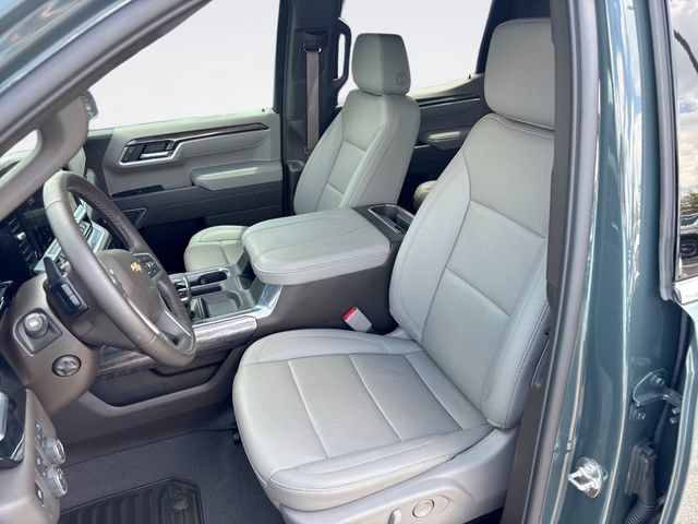 Used 2026 Chevrolet Silverado 1500 LTZ AWD/4WD image 11