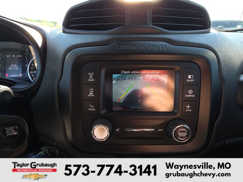 Used 2017 Jeep Renegade Latitude AWD/4WD image 22