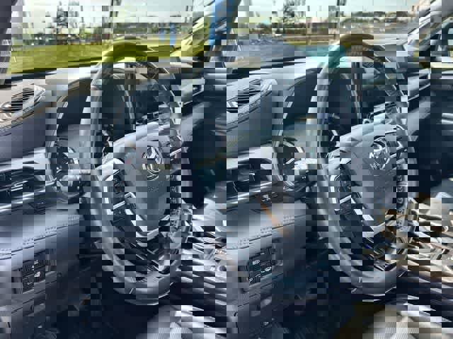 Used 2022 Toyota Highlander Platinum image 15