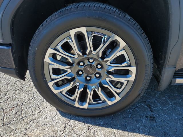 Used 2025 GMC Sierra 1500 Denali Ultimate image 10