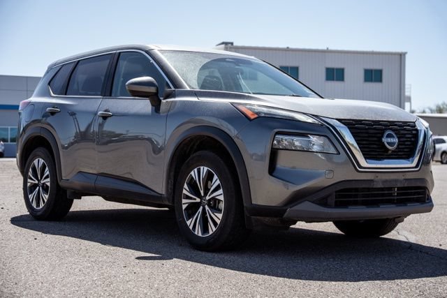 Used 2023 Nissan Rogue SV FWD image 3