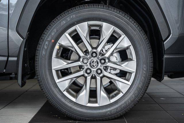 New 2025 Toyota RAV4 XLE Premium image 17