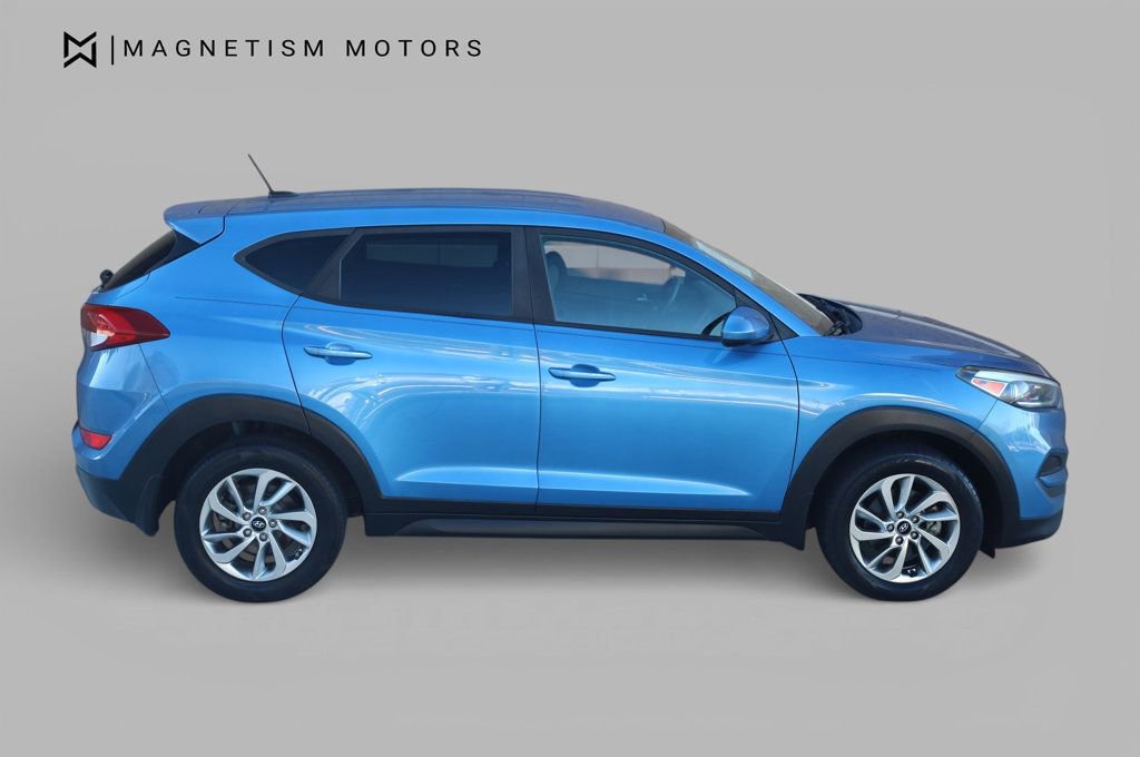 Used 2016 Hyundai Tucson SE image 2
