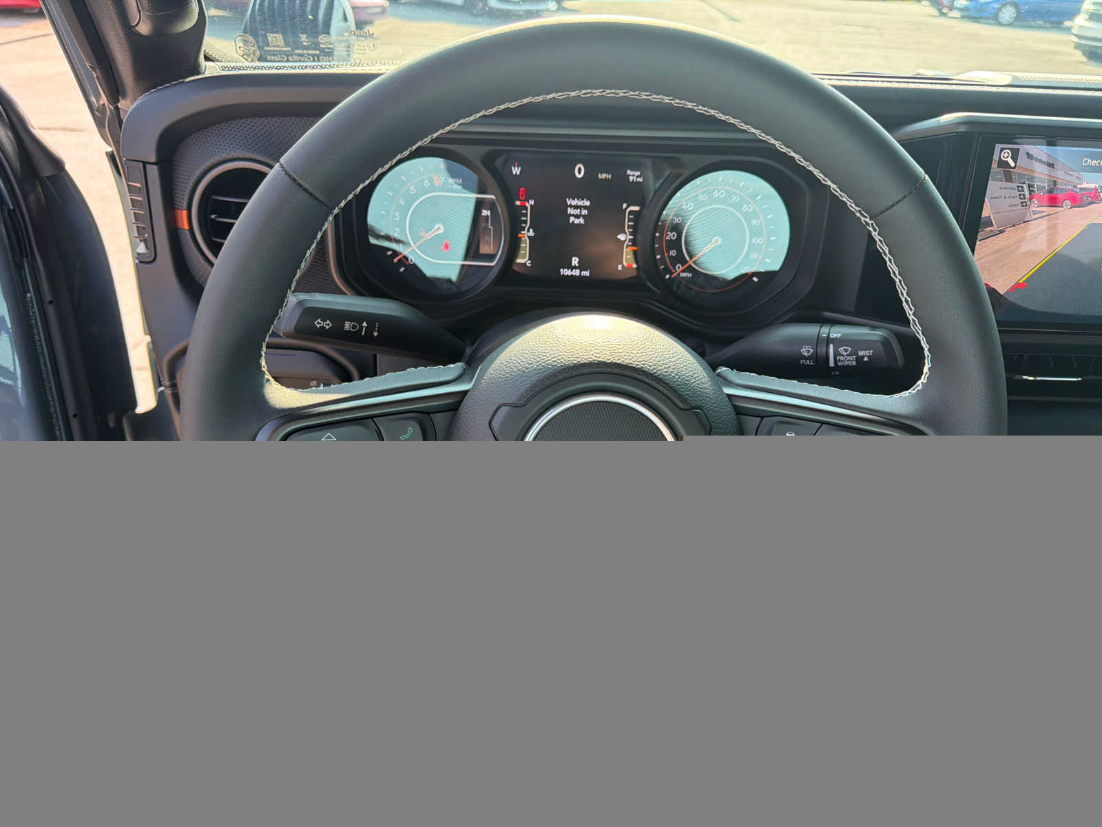 Used 2025 Jeep Gladiator Mojave w/ Steel Bumper Group AWD/4WD image 14