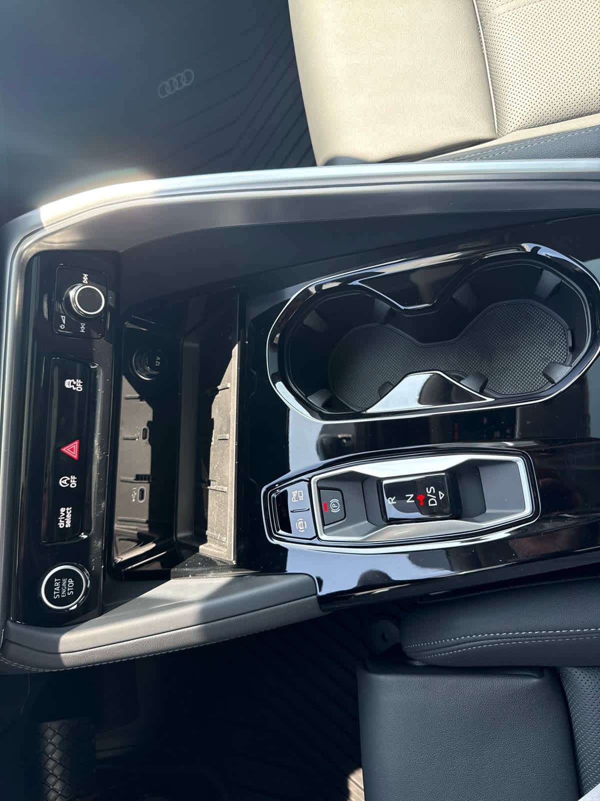 New 2025 Audi Q5 Prestige image 26