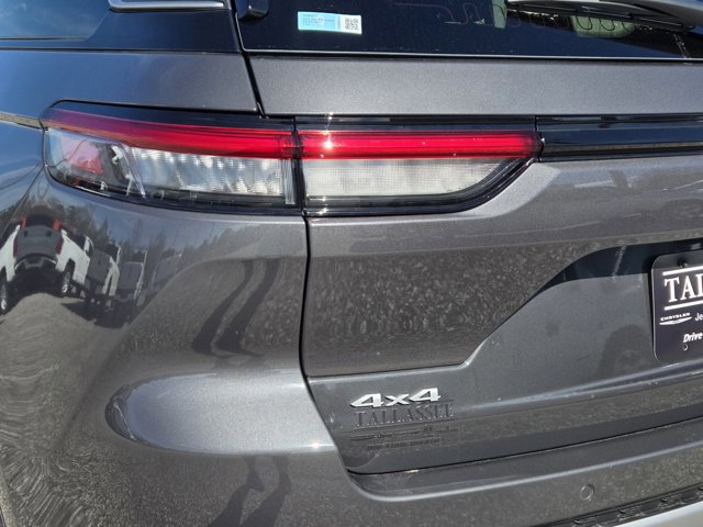 New 2026 Jeep Grand Cherokee Limited image 9