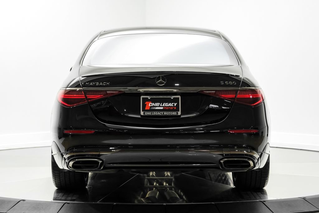 Used 2024 Mercedes-Benz Maybach S 680 4MATIC image 11