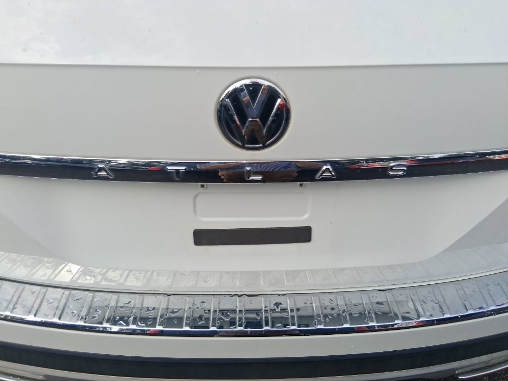 Used 2019 Volkswagen Atlas SE w/ Towing Package FWD image 10