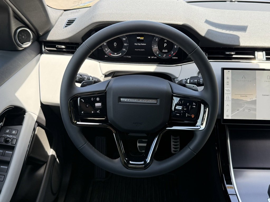 New 2026 Land Rover Range Rover Evoque Dynamic SE image 19