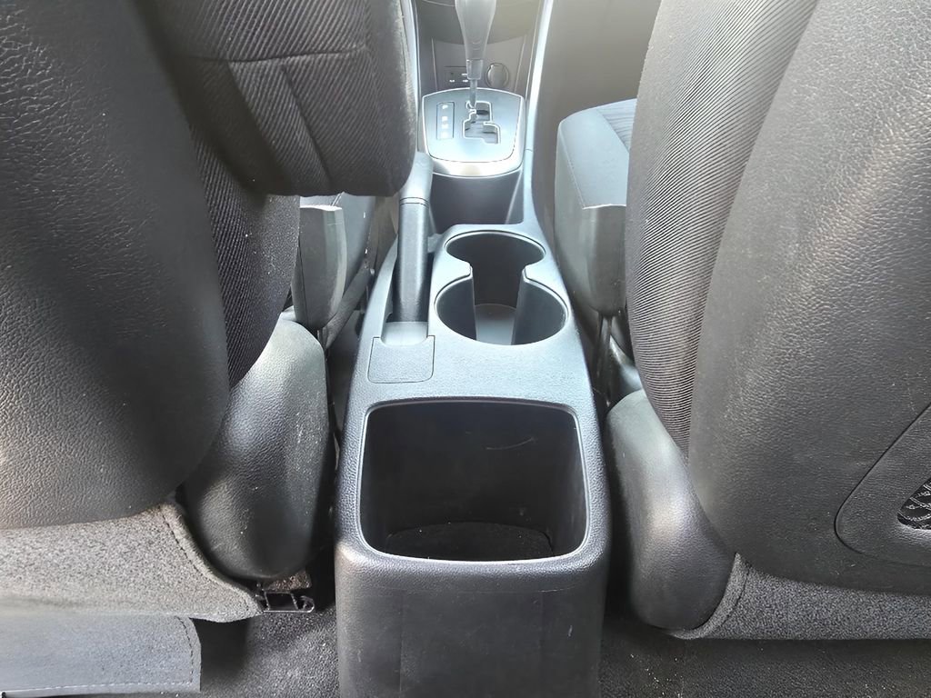 Used 2017 Hyundai Accent SE FWD image 11