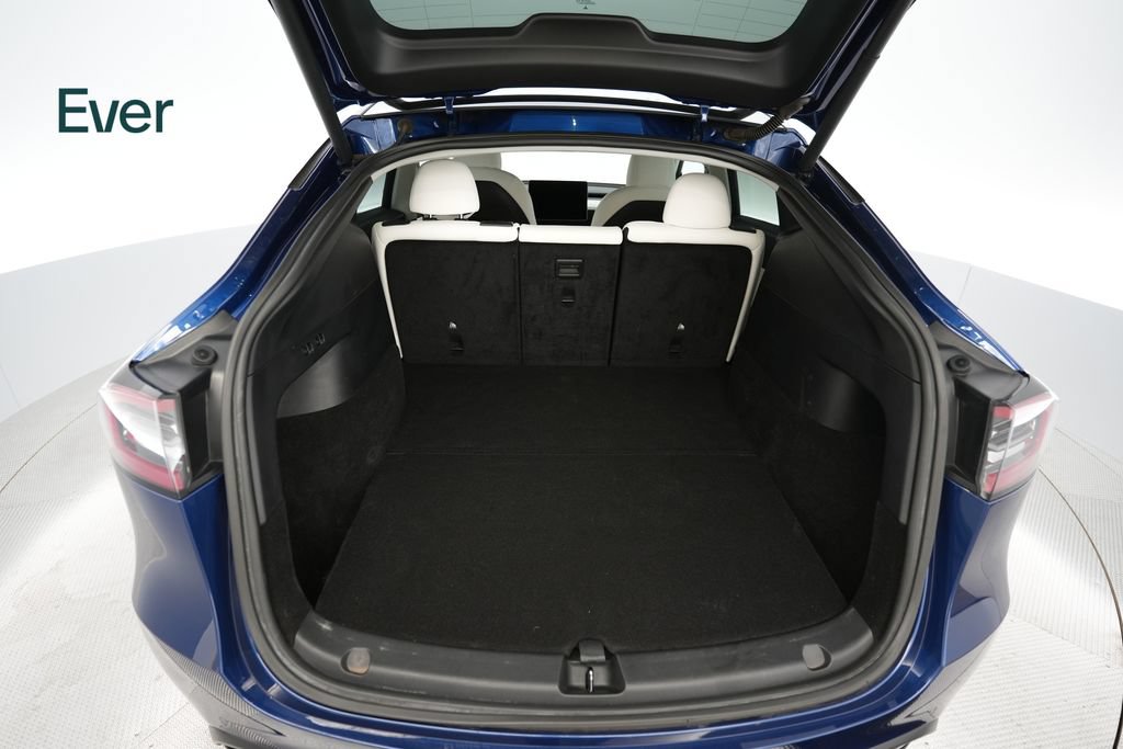 Used 2022 Tesla Model Y Performance AWD/4WD image 8