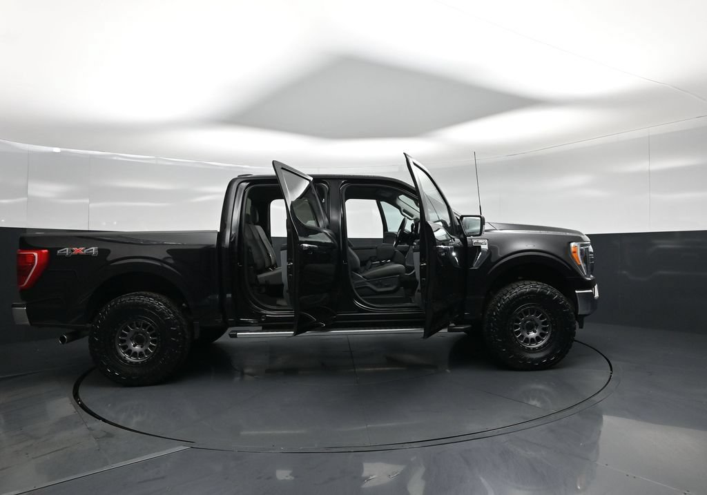 Used 2023 Ford F150 XLT w/ Equipment Group 302A High AWD/4WD image 4