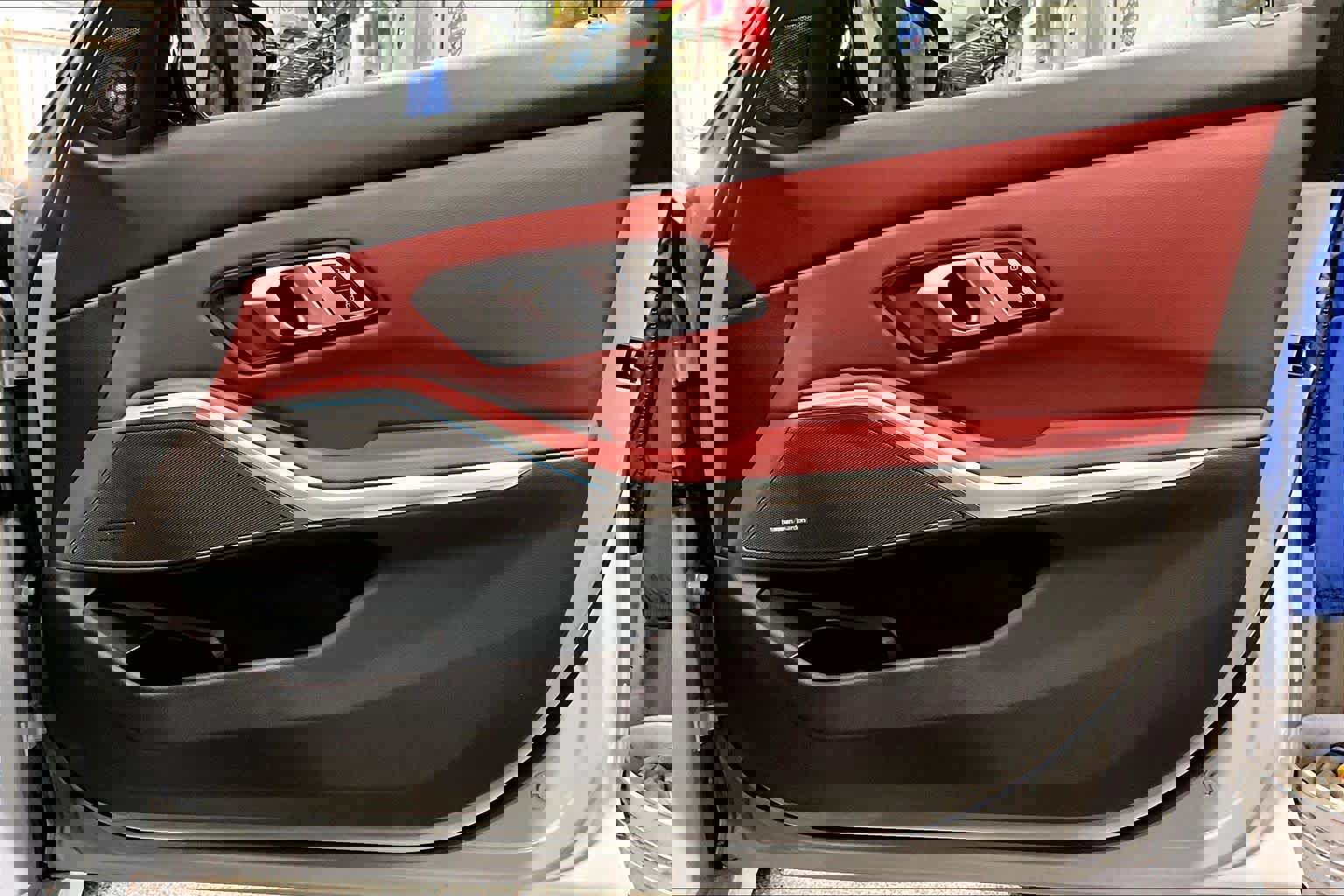 Used 2023 BMW 330e xDrive 330e xDrive w/ M Sport Package image 23