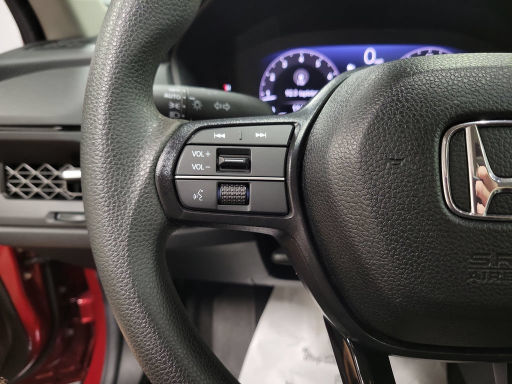 Used 2025 Honda Accord SE image 25