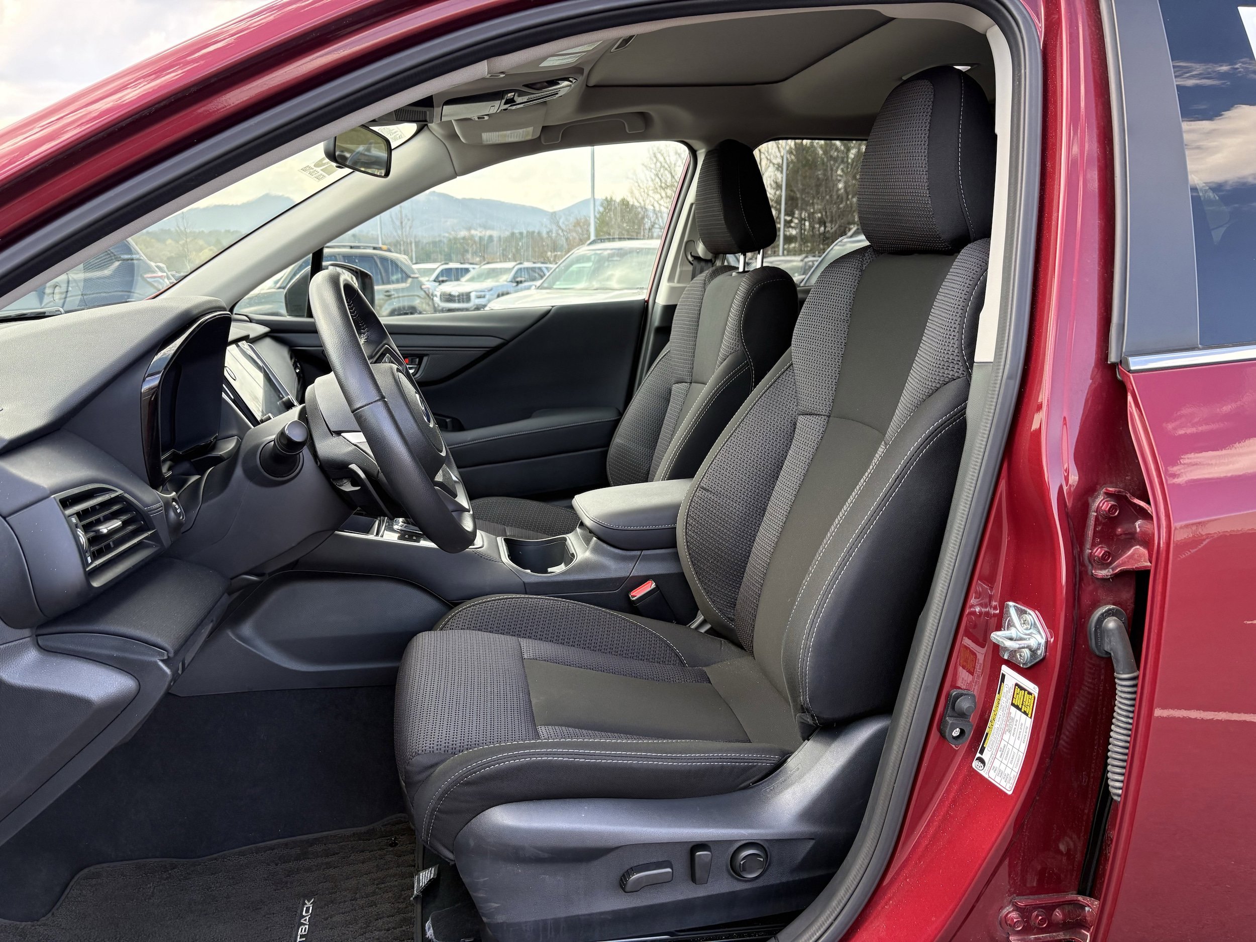 Certified 2025 Subaru Outback Premium AWD/4WD image 27
