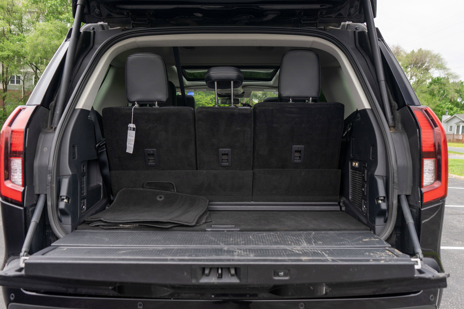 Used 2025 Ford Expedition Platinum AWD/4WD image 11