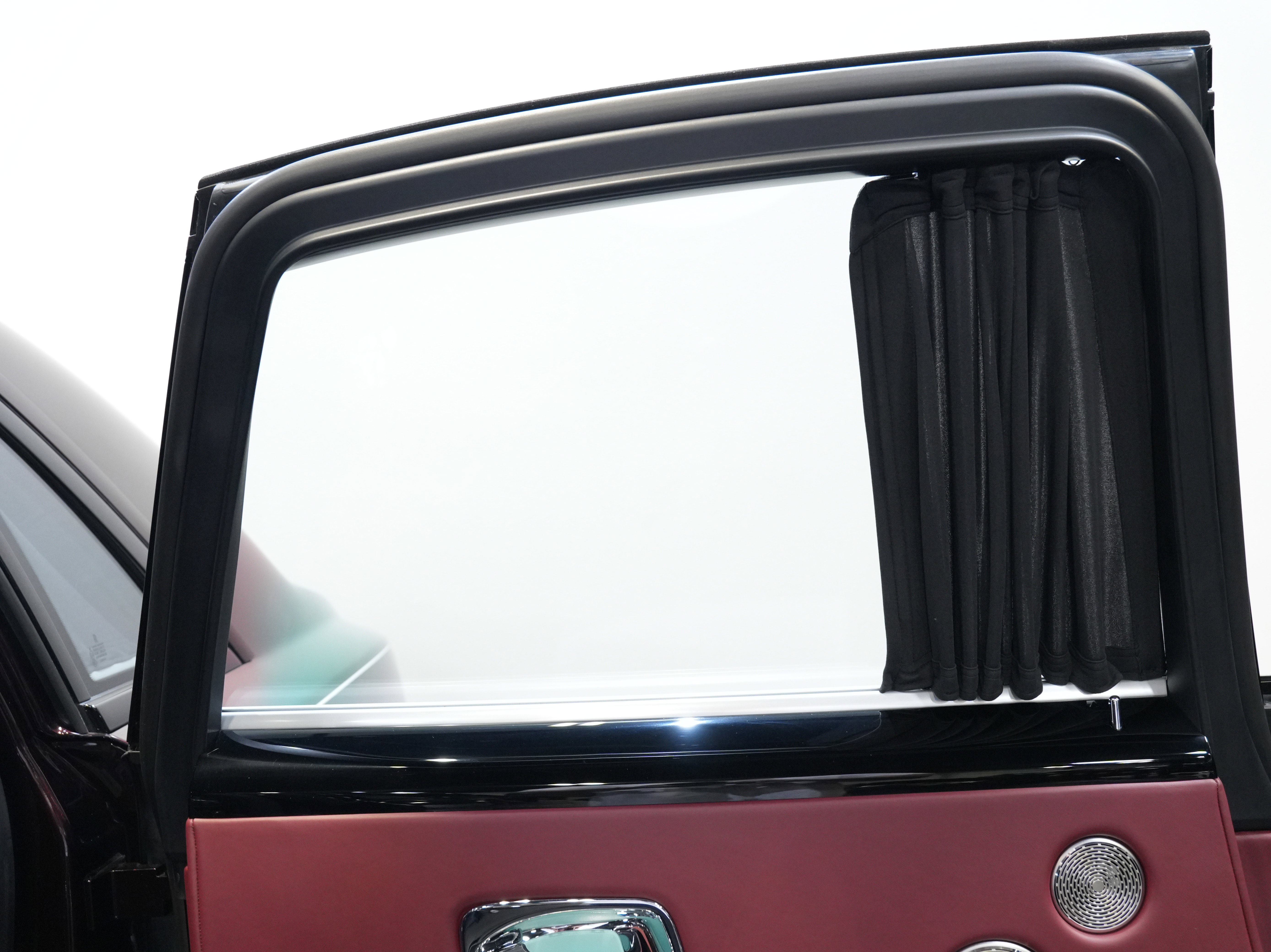 Used 2020 Rolls-Royce Ghost image 38