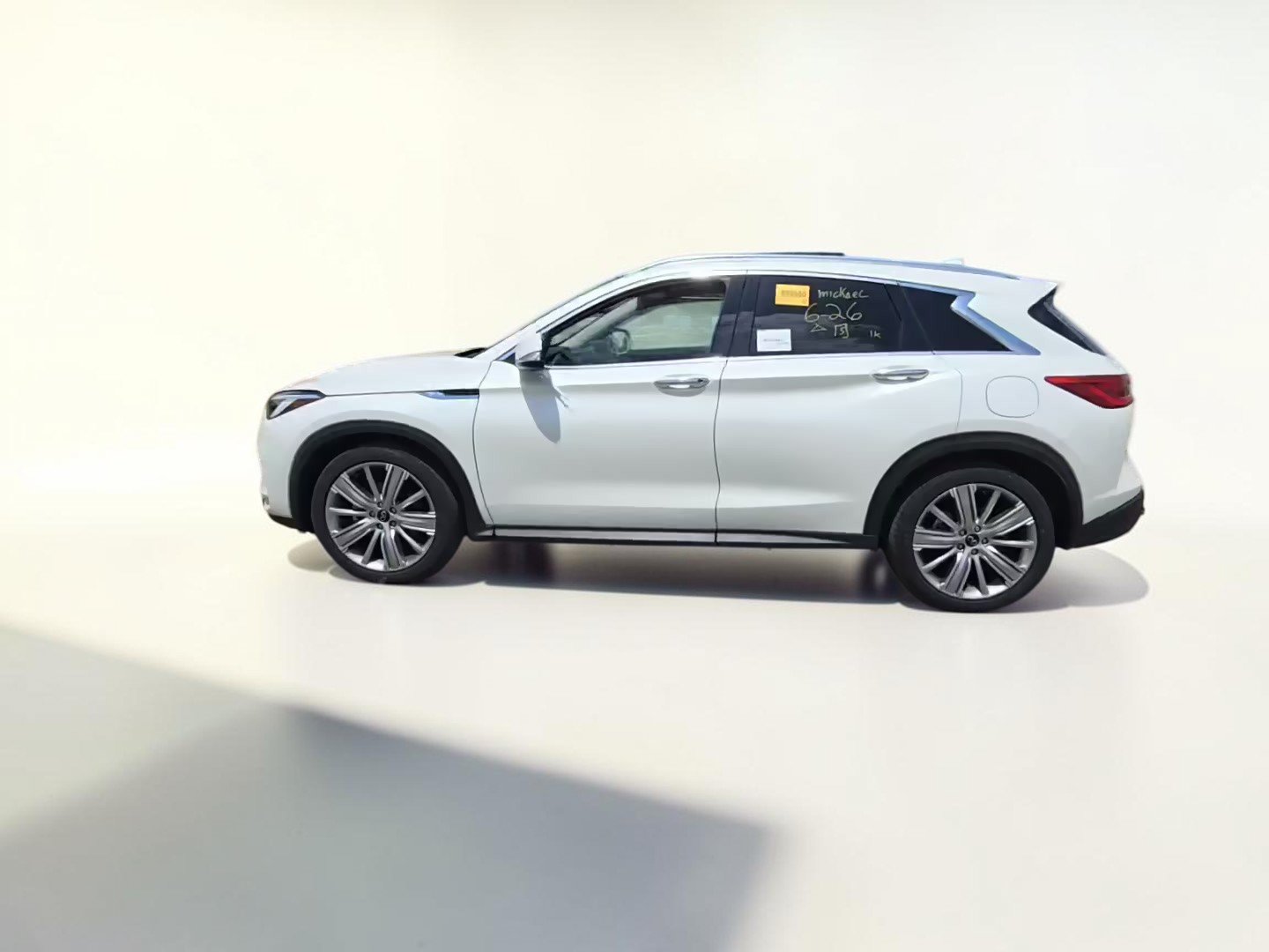 Used 2022 INFINITI QX50 Sensory AWD/4WD image 4