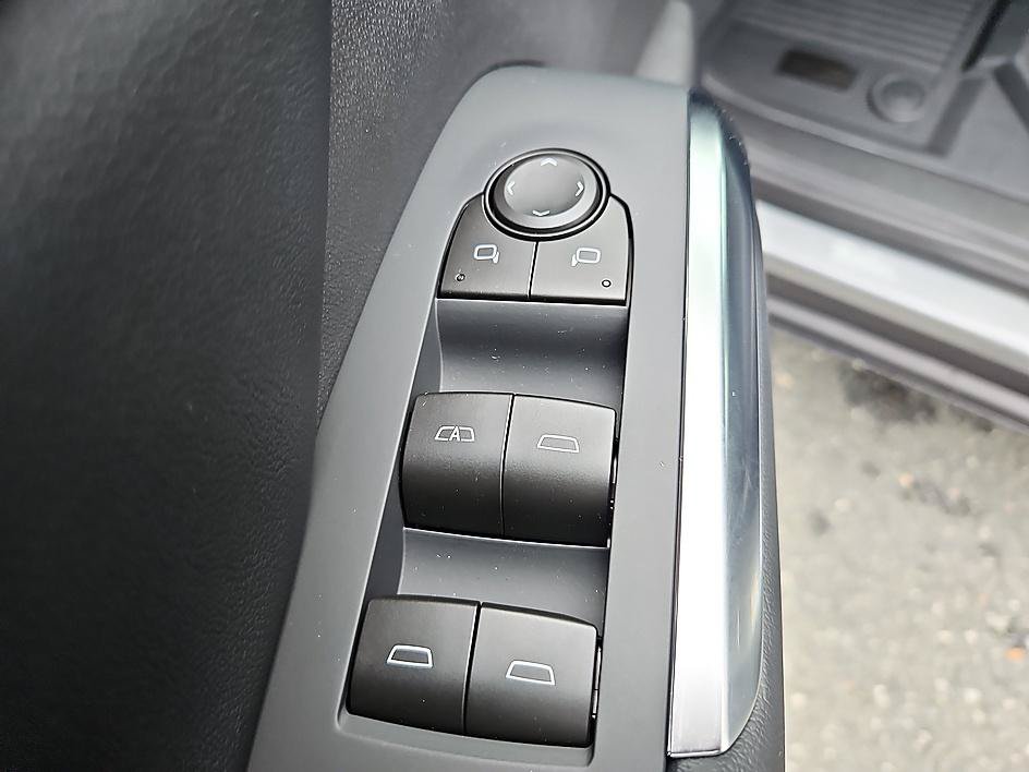 New 2026 Chevrolet Traverse LT w/ Enhanced Driving Package FWD image 15