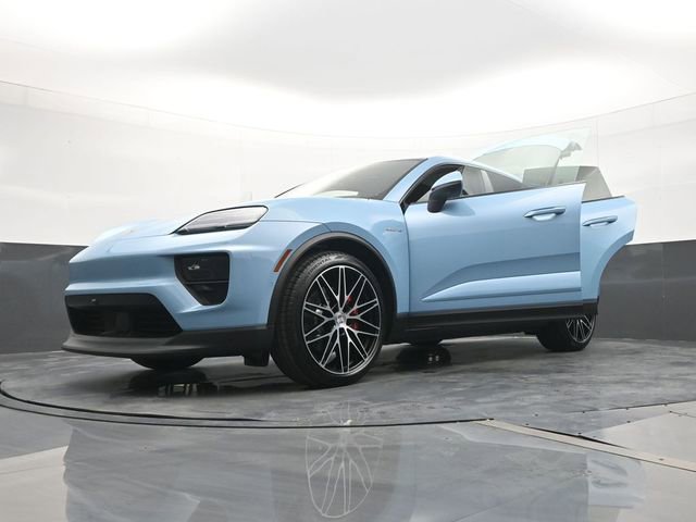 New 2026 Porsche Macan 4S Electric image 31