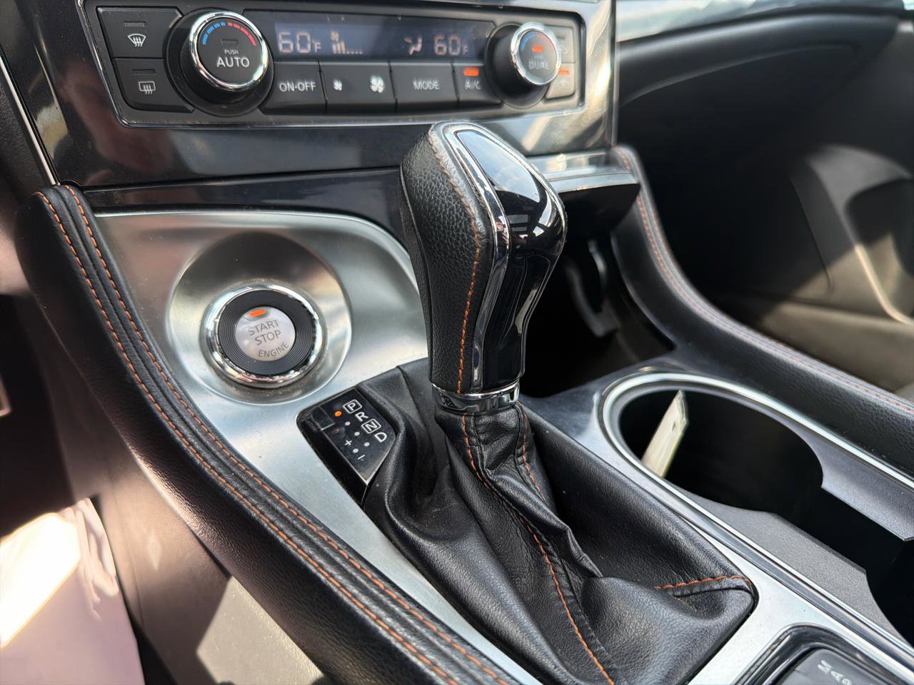 Used 2021 Nissan Maxima SR w/ Sport Mat Group FWD image 24