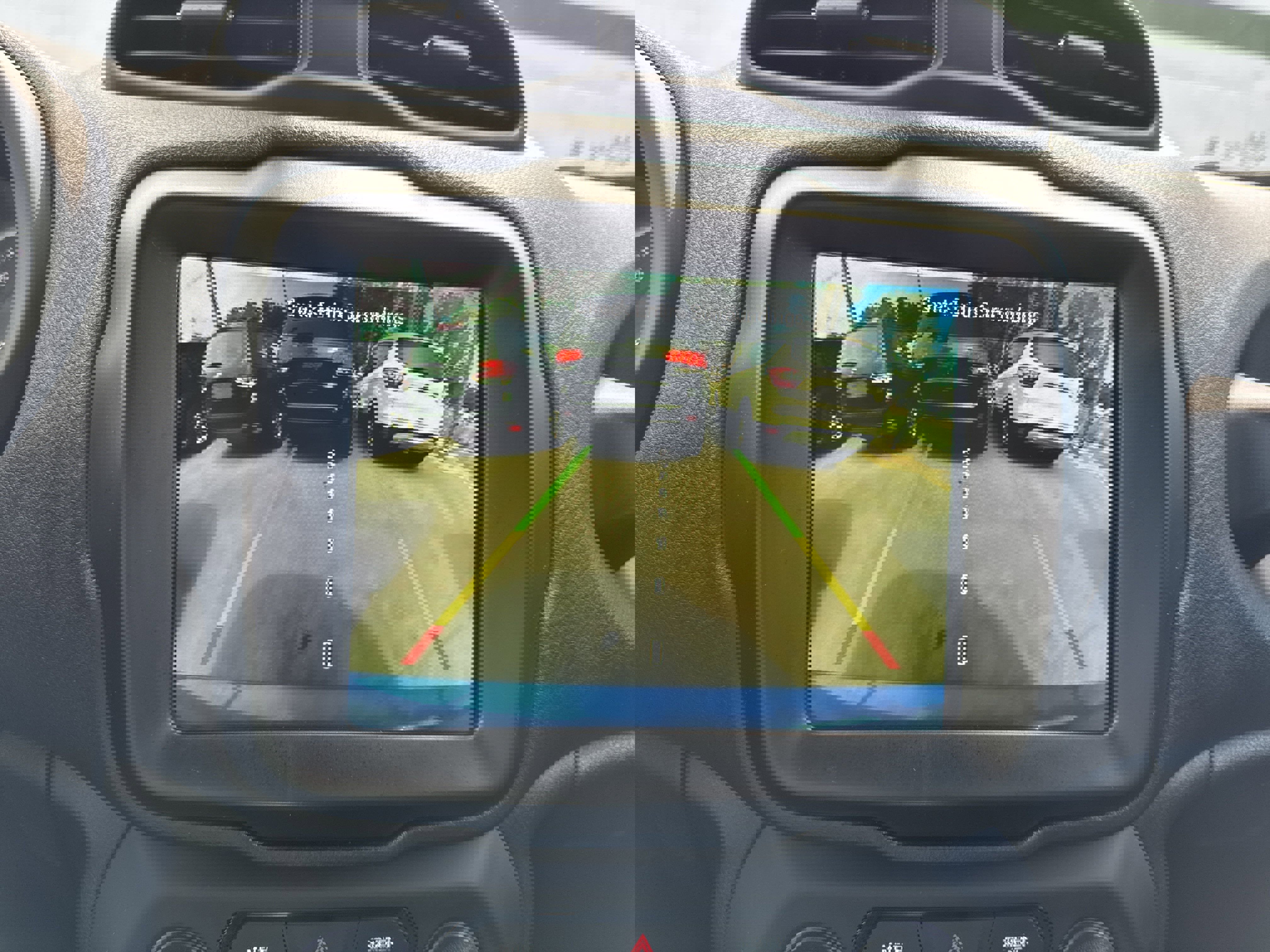 Used 2022 Jeep Renegade Latitude w/ Convenience Group image 21