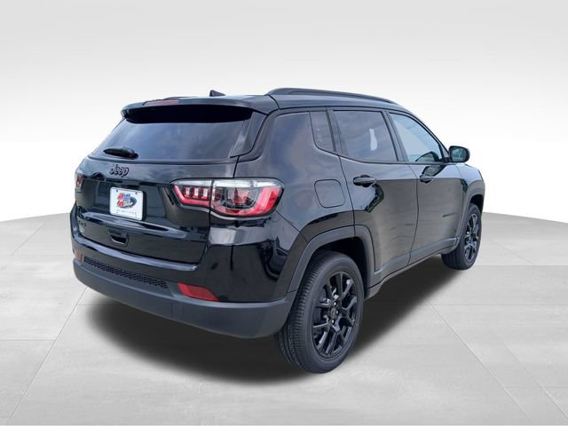New 2026 Jeep Compass Latitude AWD/4WD image 5