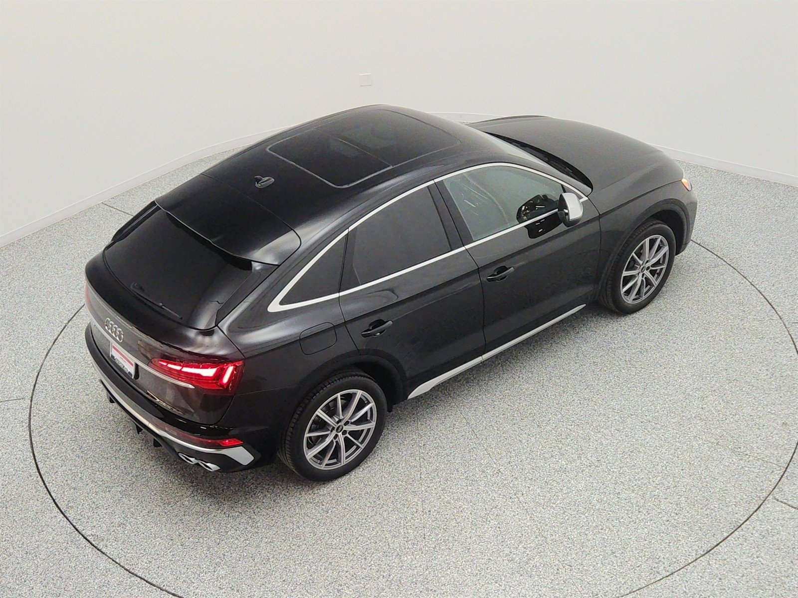 Used 2023 Audi SQ5 Premium Plus w/ Premium Plus Package AWD/4WD image 26