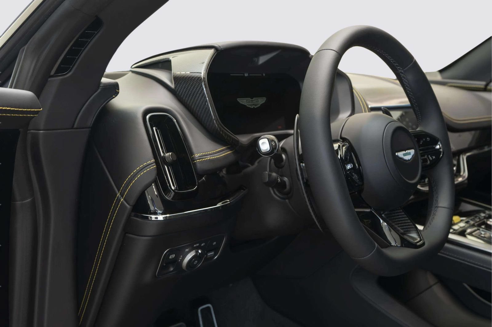 New 2026 Aston Martin DBX 707 AWD/4WD image 26