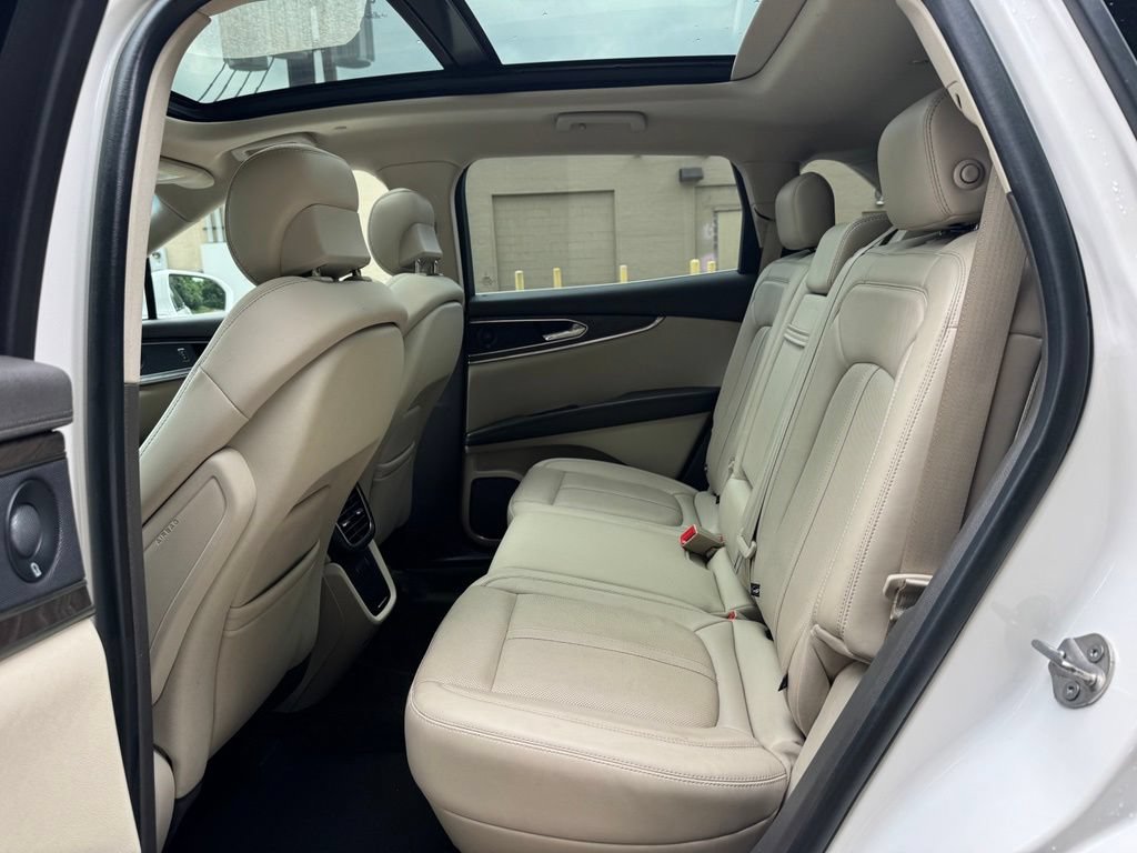 Used 2019 Lincoln Nautilus Reserve AWD/4WD image 19