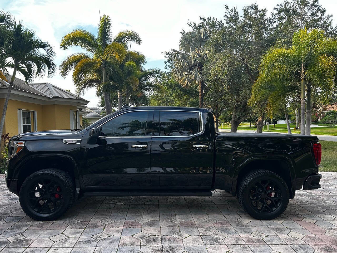 Used 2020 GMC Sierra 1500 Denali w/ Technology Package image 13