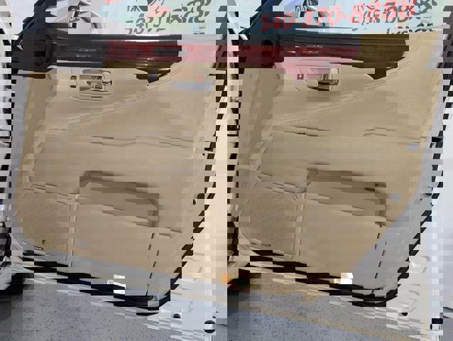 Used 2011 Lexus LS 460 AWD w/ Comfort Pkg image 21