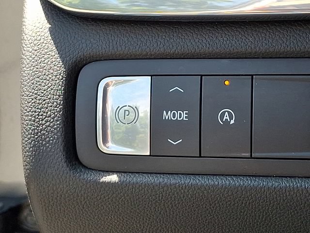 Used 2026 GMC Acadia Elevation w/ Elevation Premium Package FWD image 24