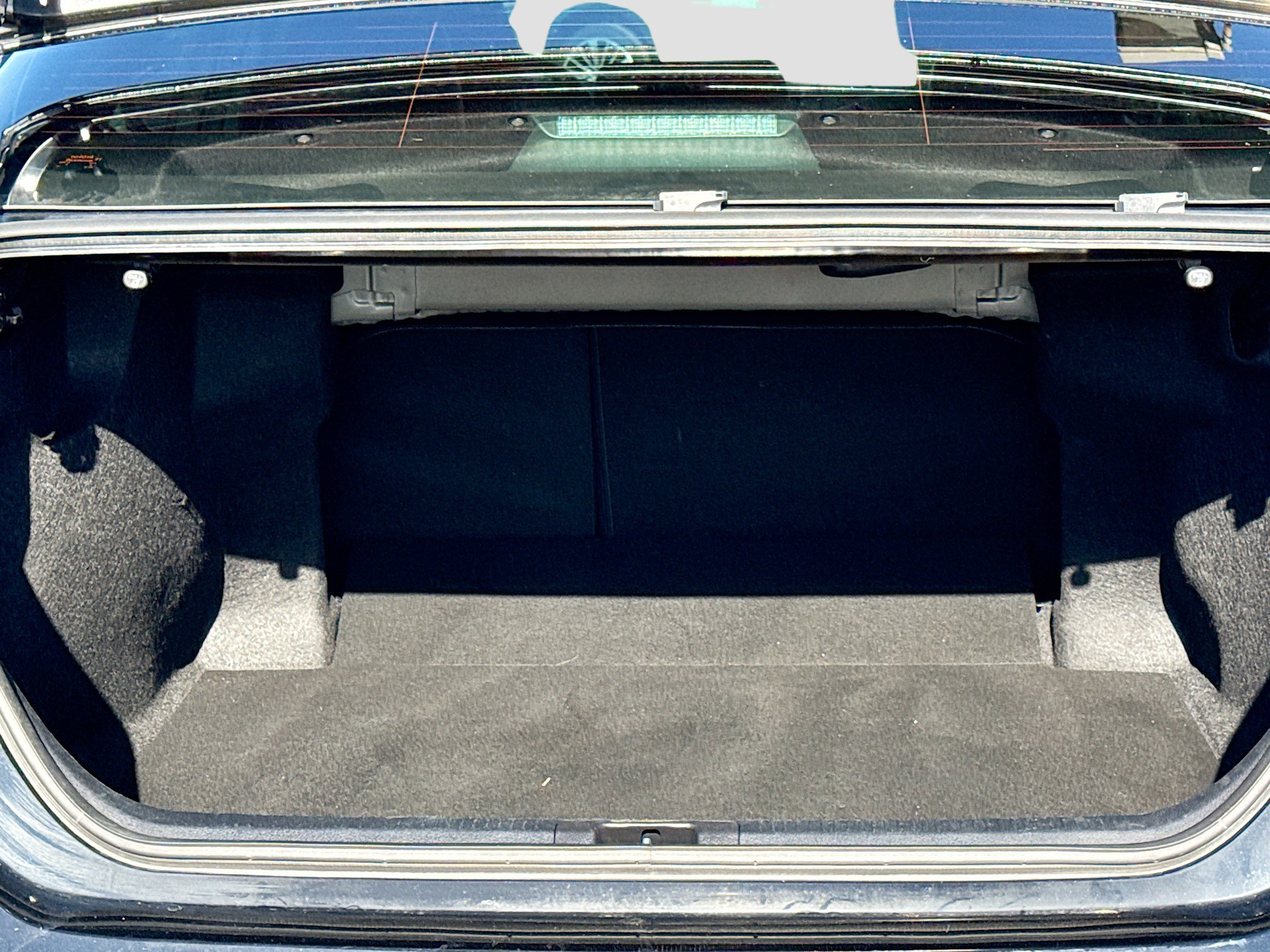 Used 2025 Toyota Camry SE w/ Convenience Package image 10