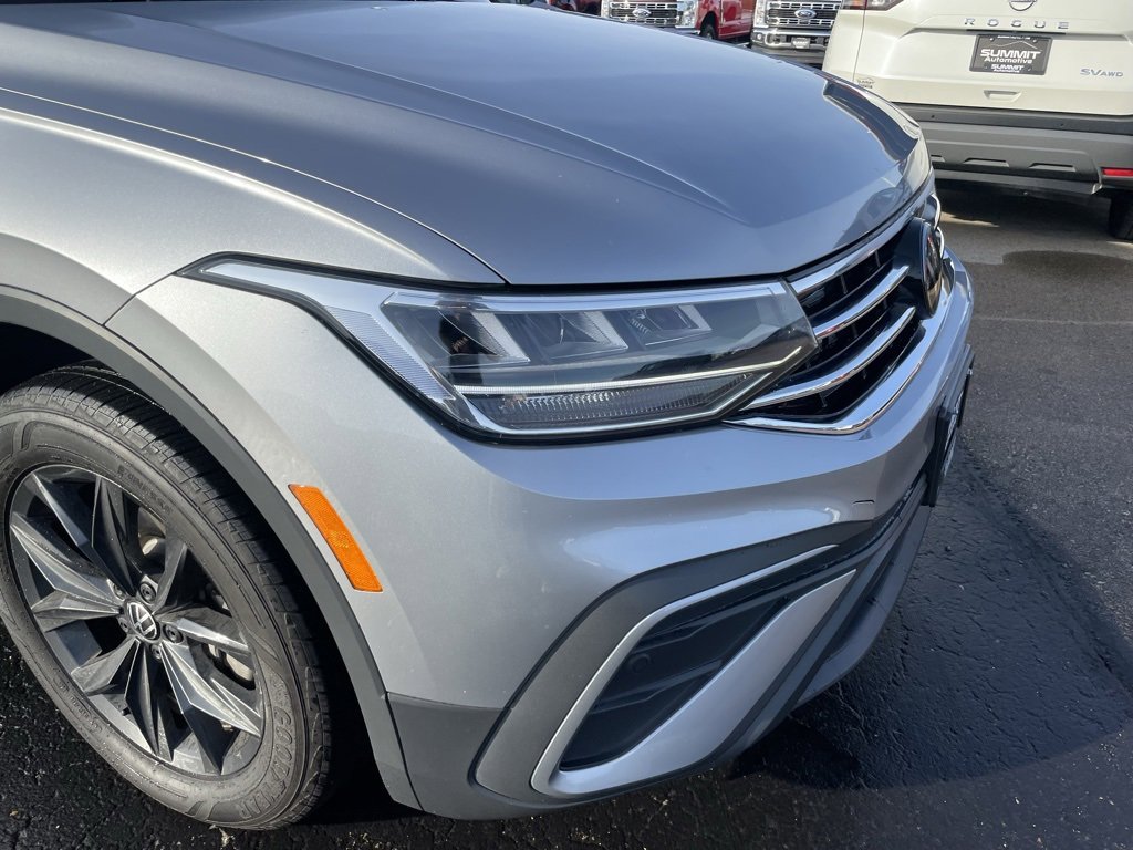 Used 2024 Volkswagen Tiguan SE image 27