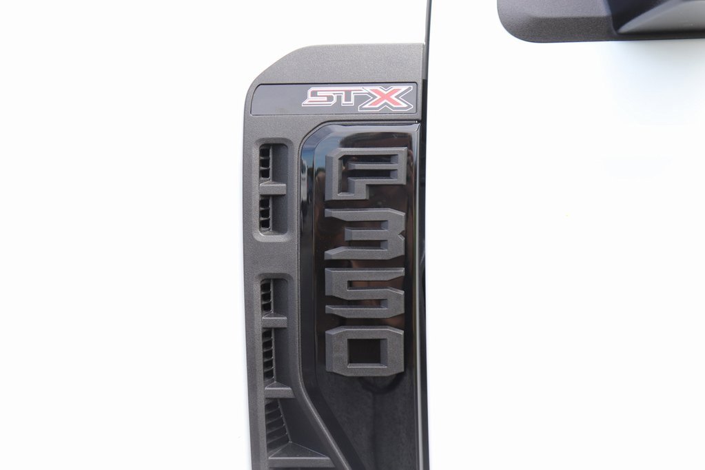 New 2026 Ford F350 4x4 Regular Cab Super Duty image 7