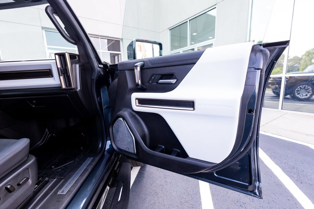 Used 2025 GMC Hummer EV 3X AWD/4WD image 47