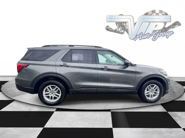 Used 2026 Ford Explorer Active AWD/4WD image 5