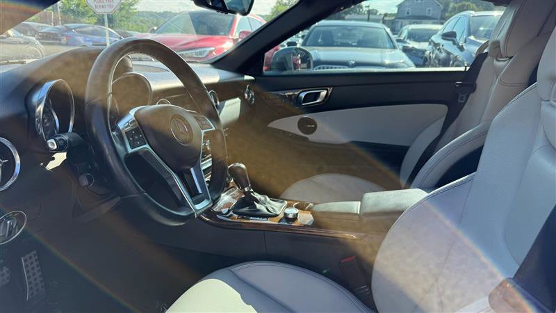 Used 2014 Mercedes-Benz SLK 250 SLK 250 w/ Sport Package image 3