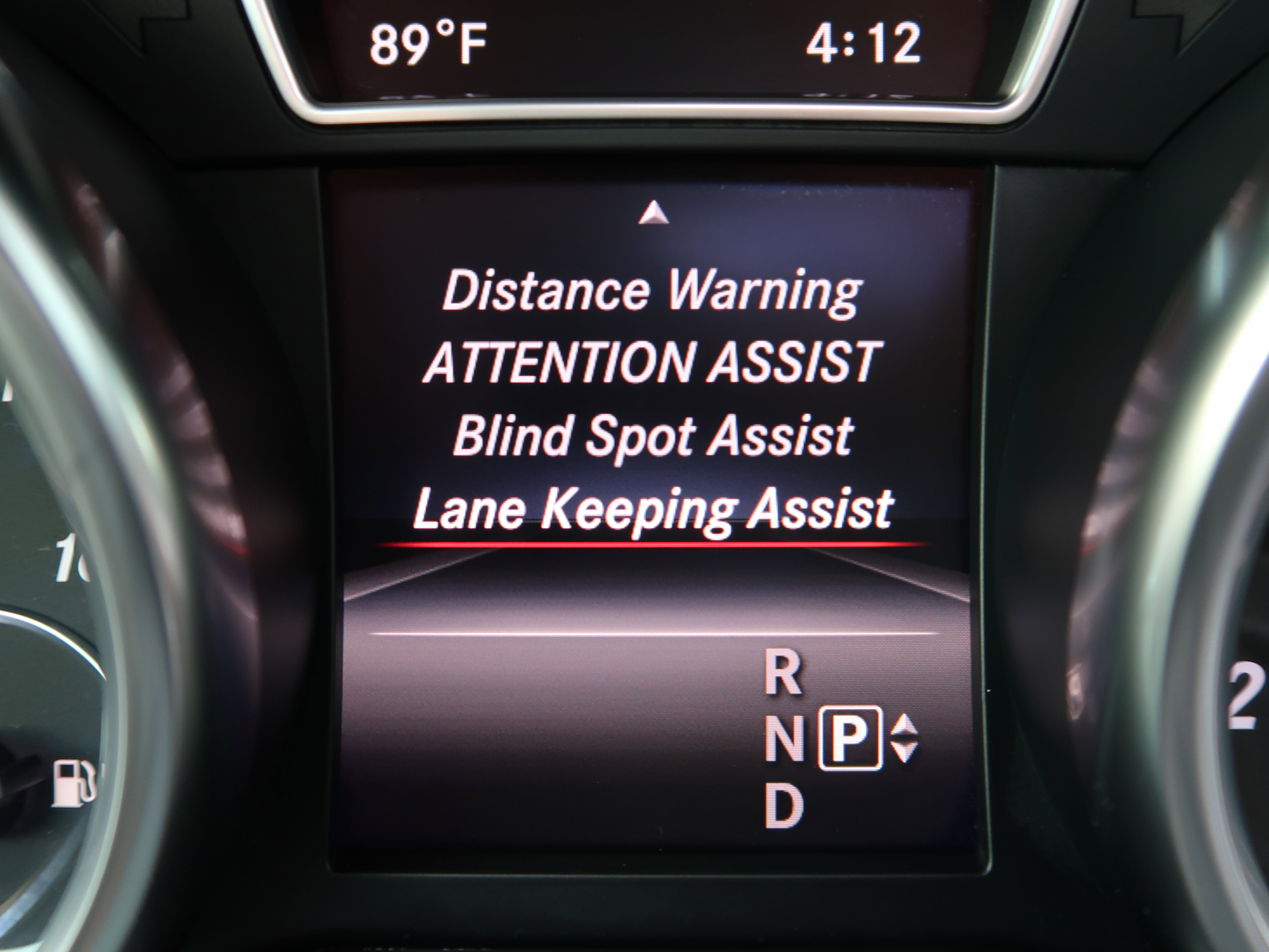 Used 2014 Mercedes-Benz GL 550 4MATIC image 28
