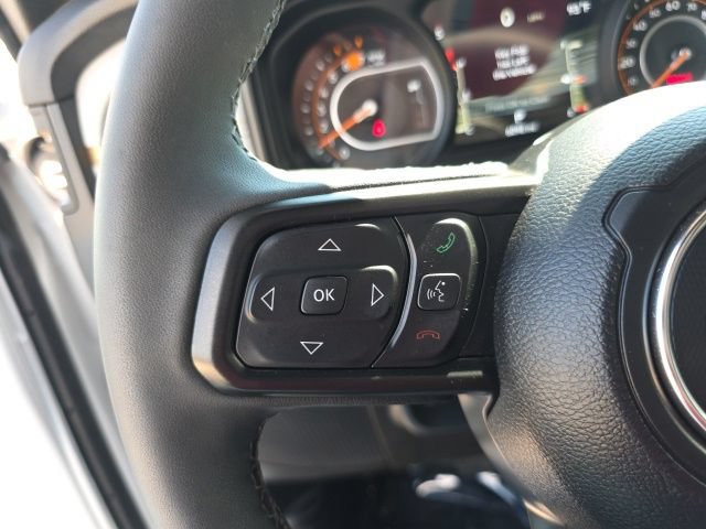 Used 2026 Jeep Wrangler Unlimited Sport AWD/4WD image 10