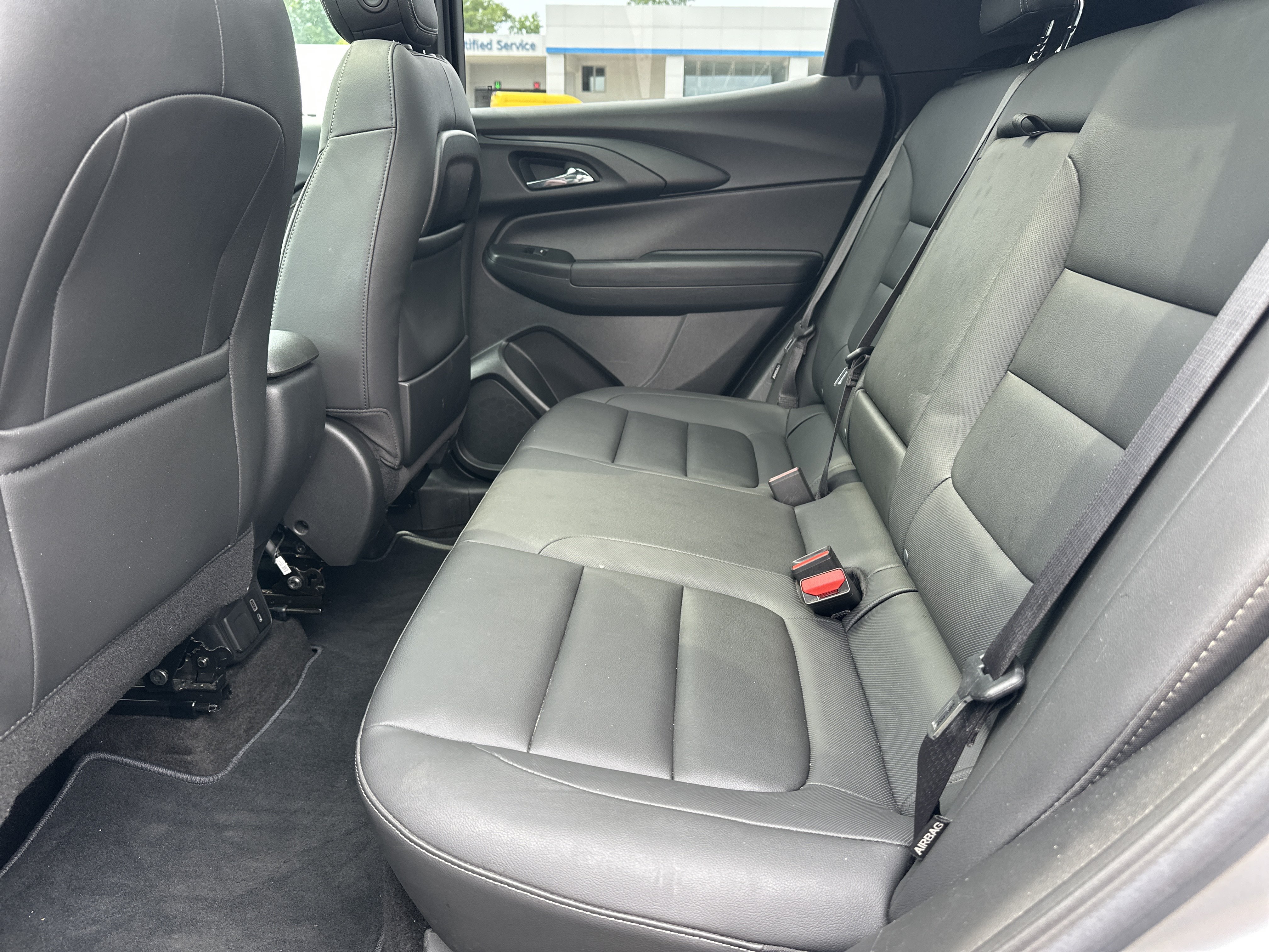 Used 2023 Chevrolet TrailBlazer ACTIV w/ Sun and Liftgate Package FWD image 21