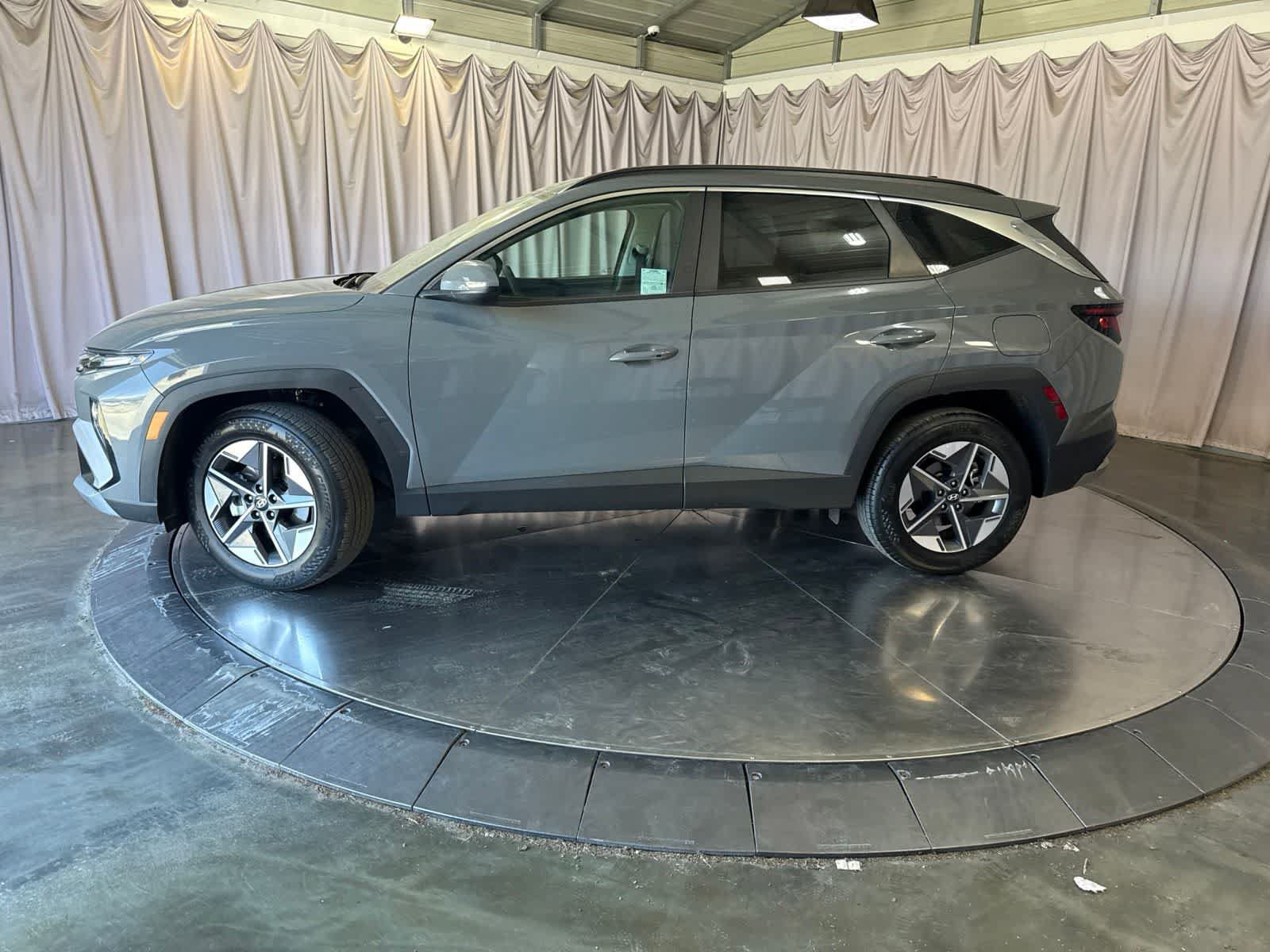 Used 2026 Hyundai Tucson SEL AWD/4WD image 8