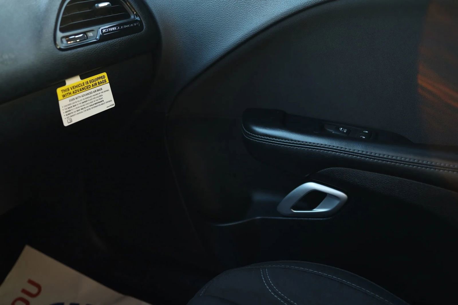 Used 2016 Dodge Challenger R/T w/ Blacktop Package image 31